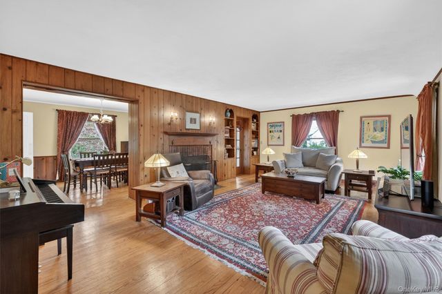 427 Westchester Avenue, White Plains, NY 10604