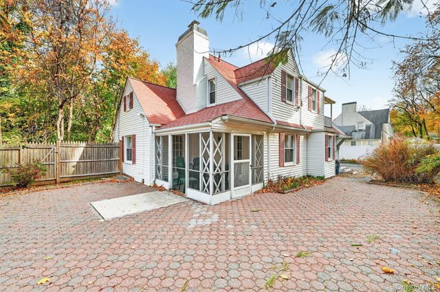 427 Westchester Avenue, White Plains, NY 10604