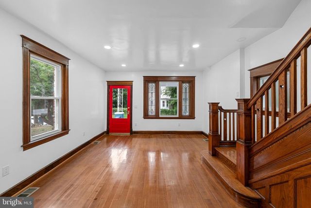 407 E SANGER ST, Philadelphia, PA 19120