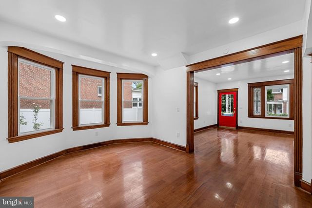407 E SANGER ST, Philadelphia, PA 19120