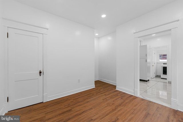 407 E SANGER ST, Philadelphia, PA 19120