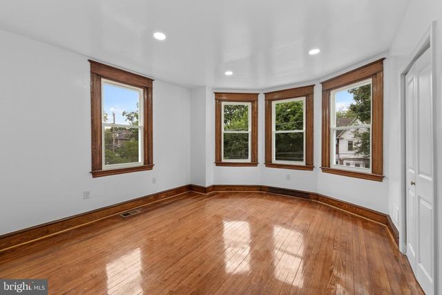 407 E SANGER ST, Philadelphia, PA 19120