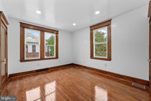407 E SANGER ST, Philadelphia, PA 19120