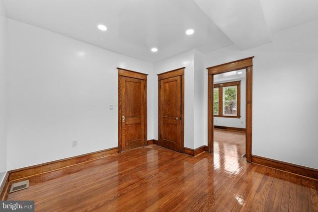 407 E SANGER ST, Philadelphia, PA 19120
