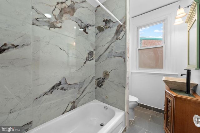 407 E SANGER ST, Philadelphia, PA 19120