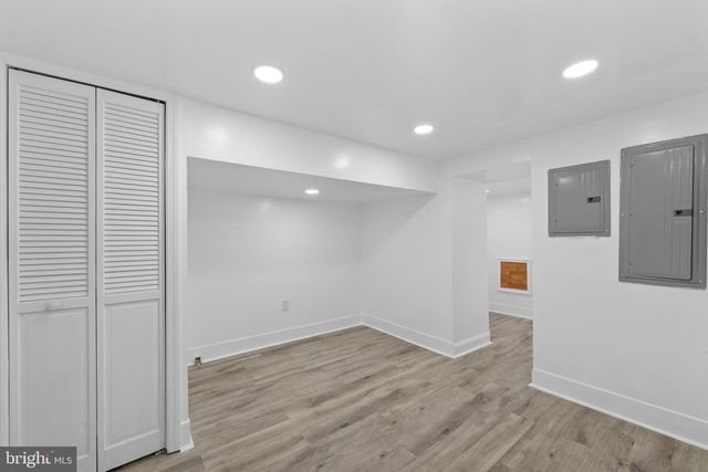 407 E SANGER ST, Philadelphia, PA 19120