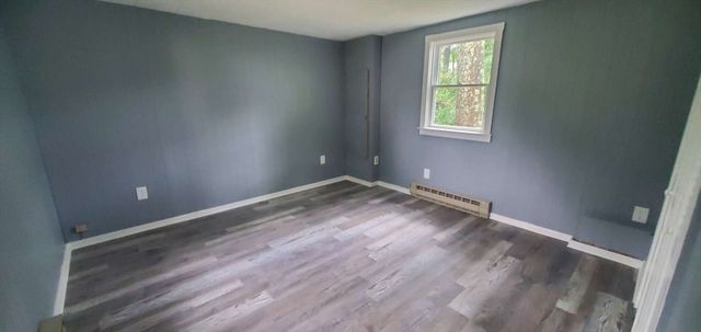 75 Woodruff Rd, Clinton, MA 01510