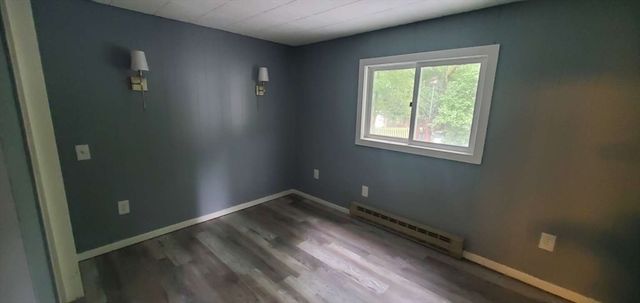 75 Woodruff Rd, Clinton, MA 01510