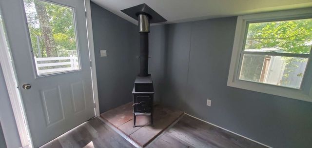 75 Woodruff Rd, Clinton, MA 01510