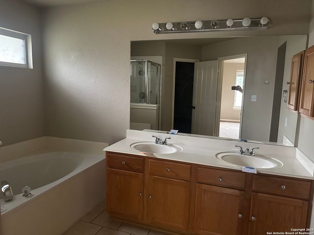 229 Rio Vista, Cibolo, TX 78108