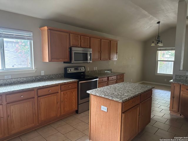 229 Rio Vista, Cibolo, TX 78108