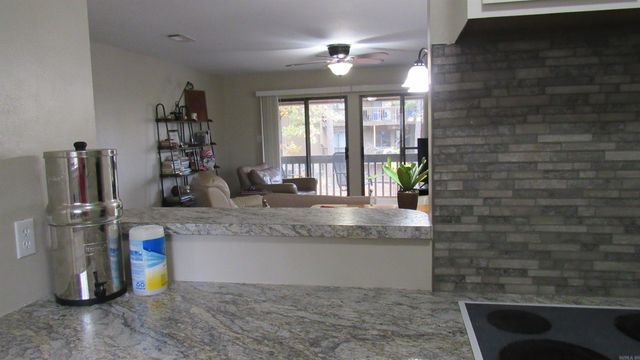 518 Green Mountain Cir Apt 16, Little Rock, AR 72211