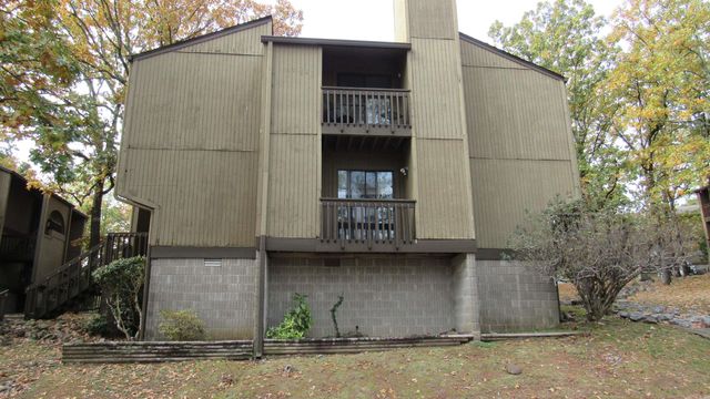 518 Green Mountain Cir Apt 16, Little Rock, AR 72211