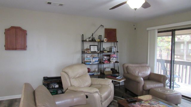 518 Green Mountain Cir Apt 16, Little Rock, AR 72211