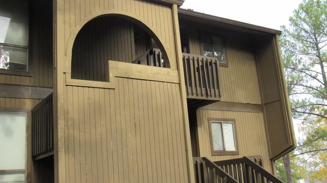 518 Green Mountain Cir Apt 16, Little Rock, AR 72211