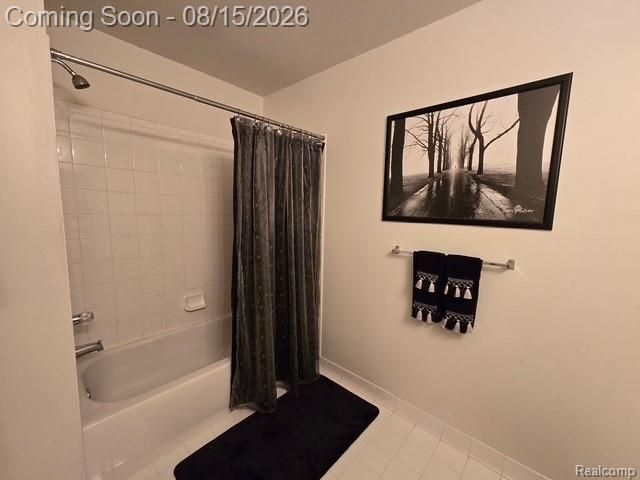 45565 Heather Ridge Drive, Macomb, MI 48044