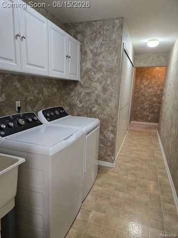 45565 Heather Ridge Drive, Macomb, MI 48044