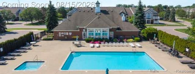 45565 Heather Ridge Drive, Macomb, MI 48044