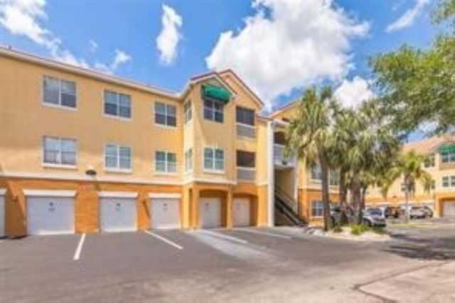 10764 70TH AVENUE 3305, Seminole, FL 33772