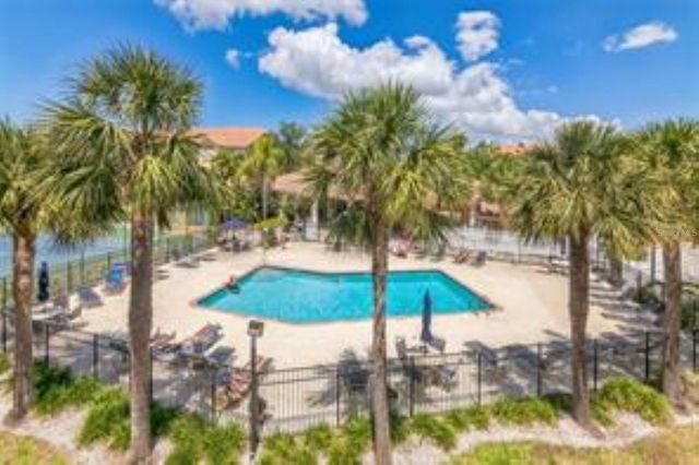 10764 70TH AVENUE 3305, Seminole, FL 33772
