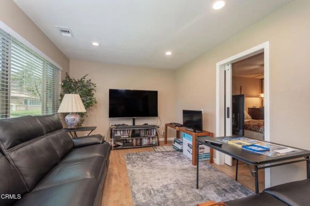 32130 Village 32, Camarillo, CA 93012