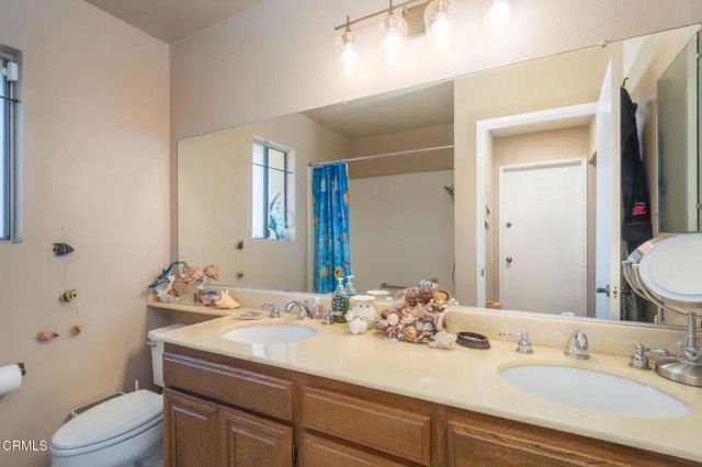 32130 Village 32, Camarillo, CA 93012