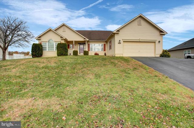 2944 CONSTELLATION DRIVE, Chambersburg, PA 17202