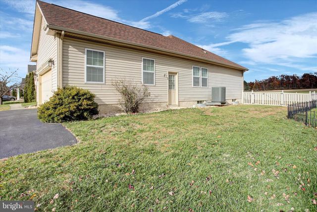 2944 CONSTELLATION DRIVE, Chambersburg, PA 17202