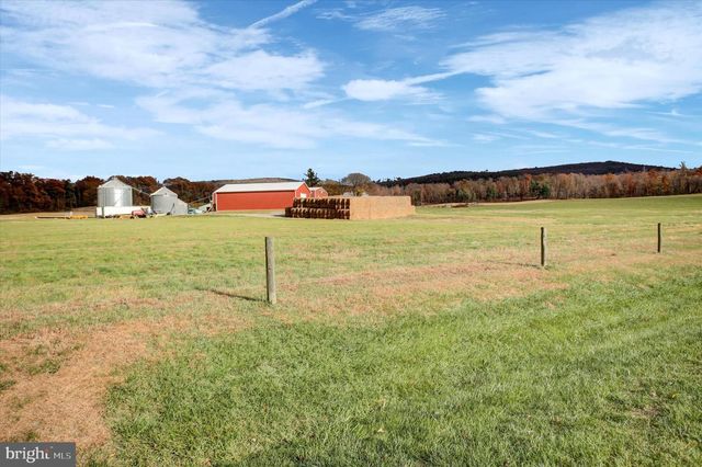 2944 CONSTELLATION DRIVE, Chambersburg, PA 17202