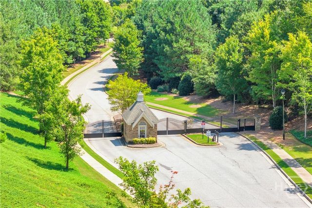 1645 Jasper Drive, Winder, GA 30680