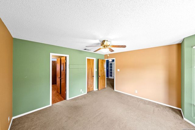 119 VILLAGE PATH, Castroville, TX 78009