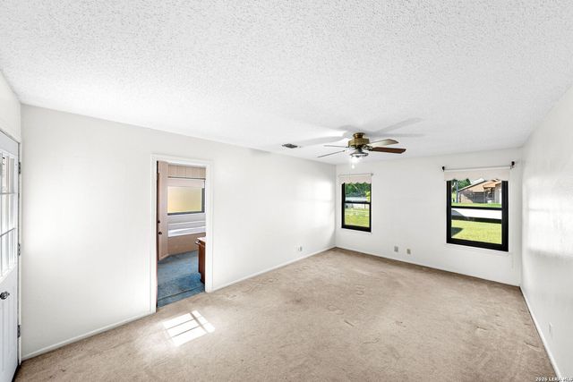 119 VILLAGE PATH, Castroville, TX 78009