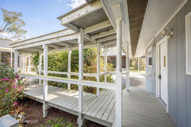 3618 Bellview Avenue, Moss Point, MS 39563
