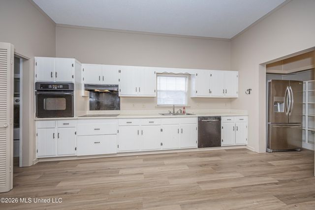 3618 Bellview Avenue, Moss Point, MS 39563