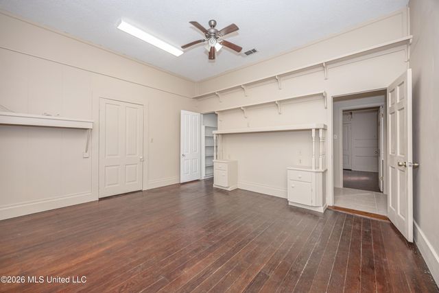 3618 Bellview Avenue, Moss Point, MS 39563