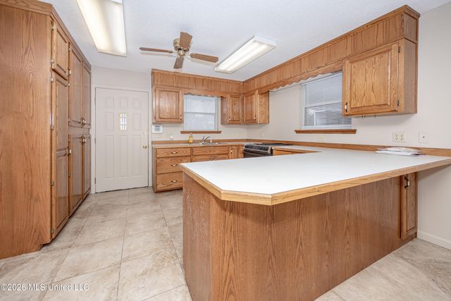 3618 Bellview Avenue, Moss Point, MS 39563
