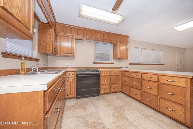 3618 Bellview Avenue, Moss Point, MS 39563