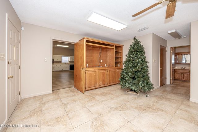 3618 Bellview Avenue, Moss Point, MS 39563