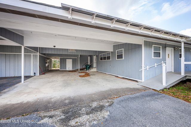 3618 Bellview Avenue, Moss Point, MS 39563