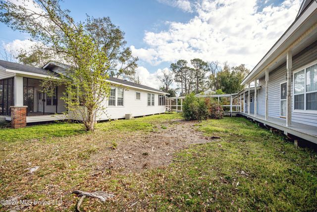 3618 Bellview Avenue, Moss Point, MS 39563