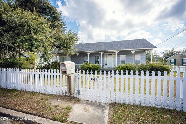3618 Bellview Avenue, Moss Point, MS 39563