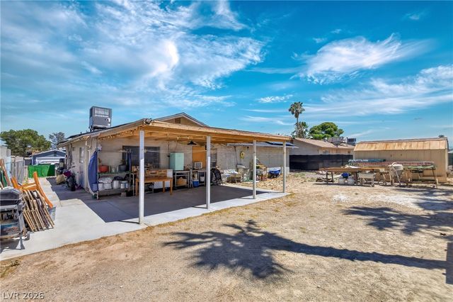 2224 La Sombra Street, Las Vegas, NV 89108