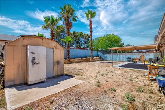 2224 La Sombra Street, Las Vegas, NV 89108