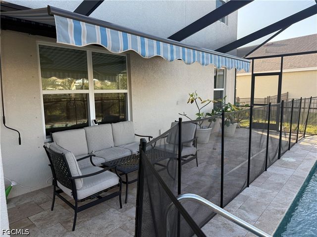 2739 Merida LN, Cape Coral, FL 33909