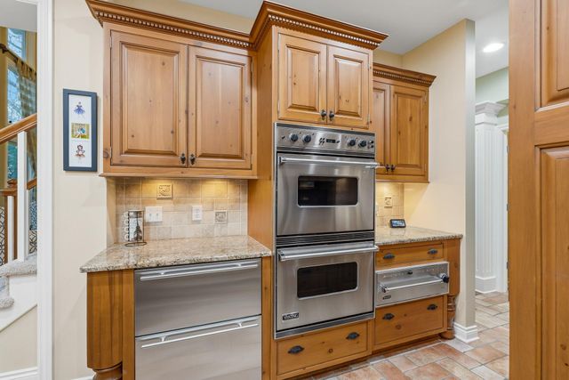 8184 Barony Point, Texas Twp, MI 49071