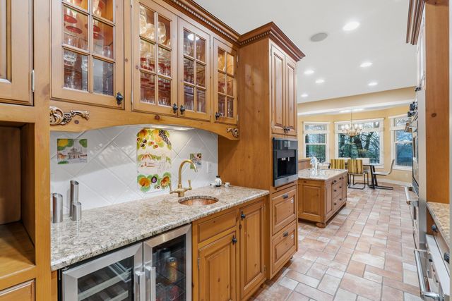 8184 Barony Point, Texas Twp, MI 49071