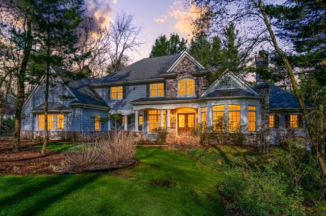 8184 Barony Point, Texas Twp, MI 49071
