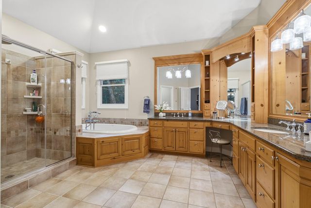 8184 Barony Point, Texas Twp, MI 49071