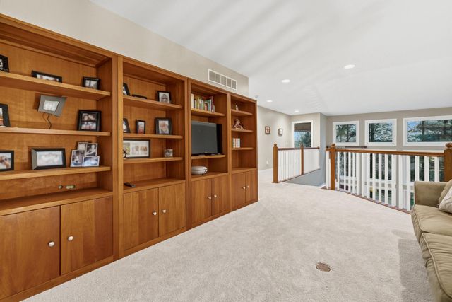 8184 Barony Point, Texas Twp, MI 49071