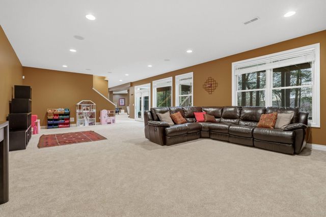 8184 Barony Point, Texas Twp, MI 49071